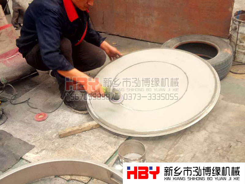 超声波振动筛的筛网破了如何更换？？