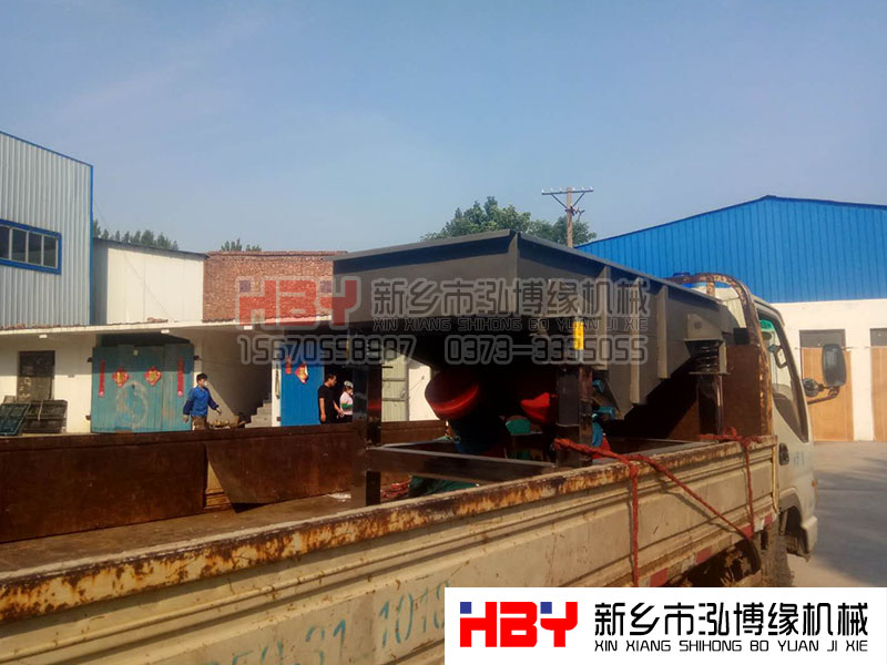 大早起  直线筛粉机发个货  缓解一下疲劳 （ 泓博缘小编也皮一下）
